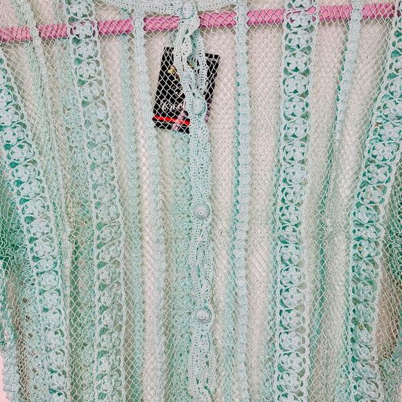 Lim's Vintage Hand Crocheted Button Down Short Sleeve Blue Turquoise Top Medium - Picture 3 of 4